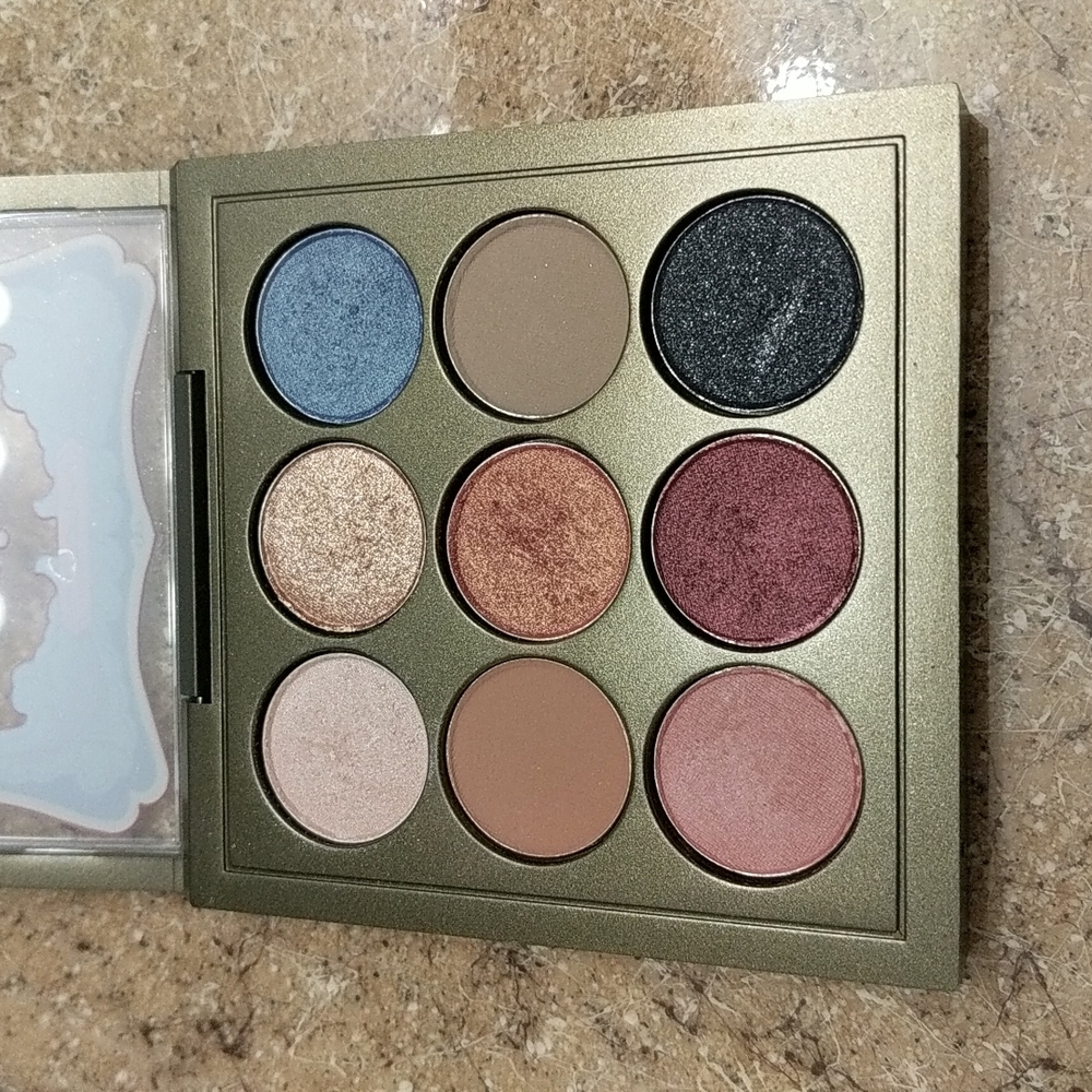 MAC Lunar Collection Now & Zen Eyeshadow Palette